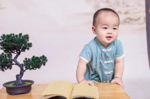 供卵包生男孩公司怀孕中期总是口渴